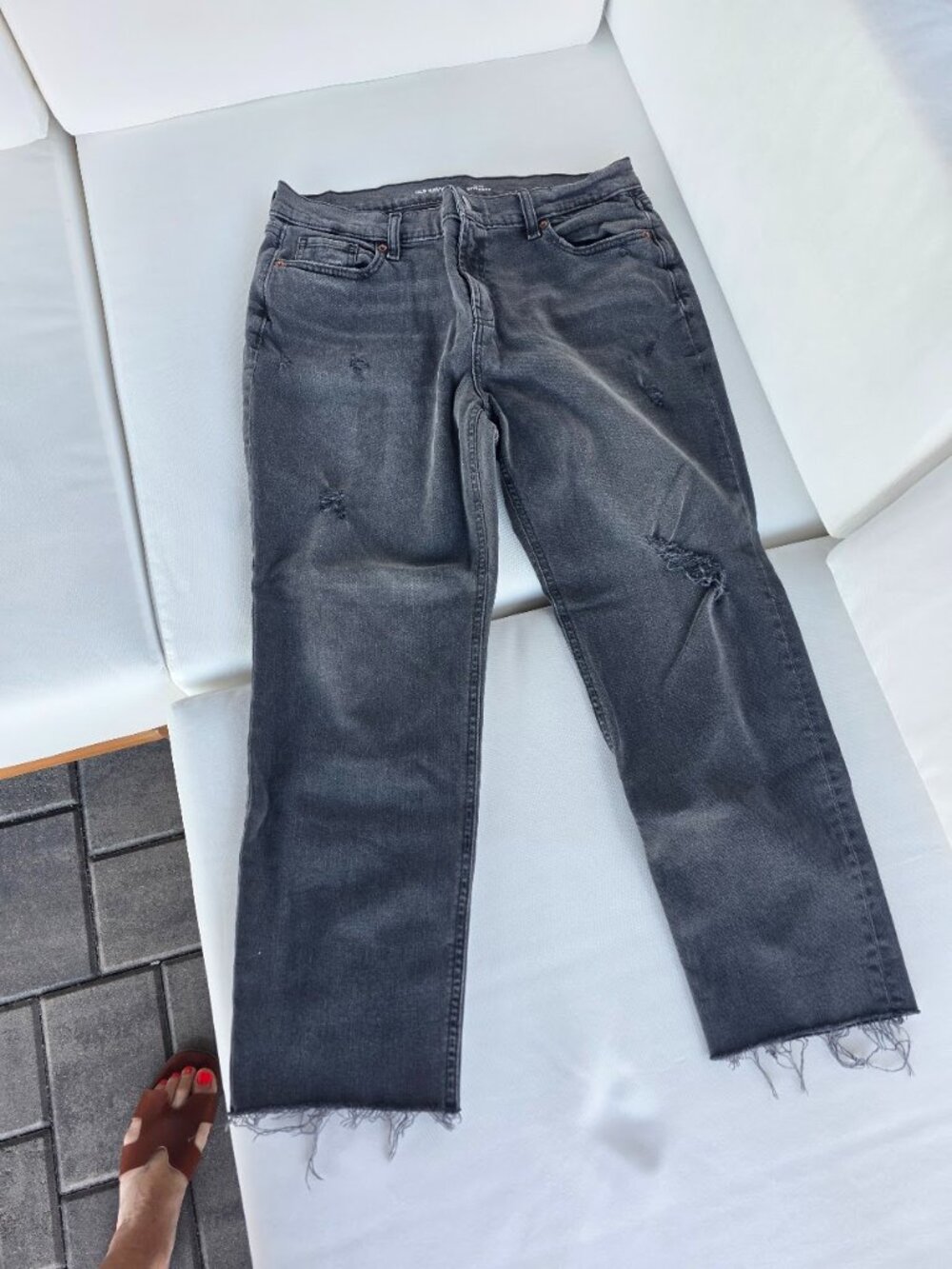 Old Navy Distressed Women's Jeans